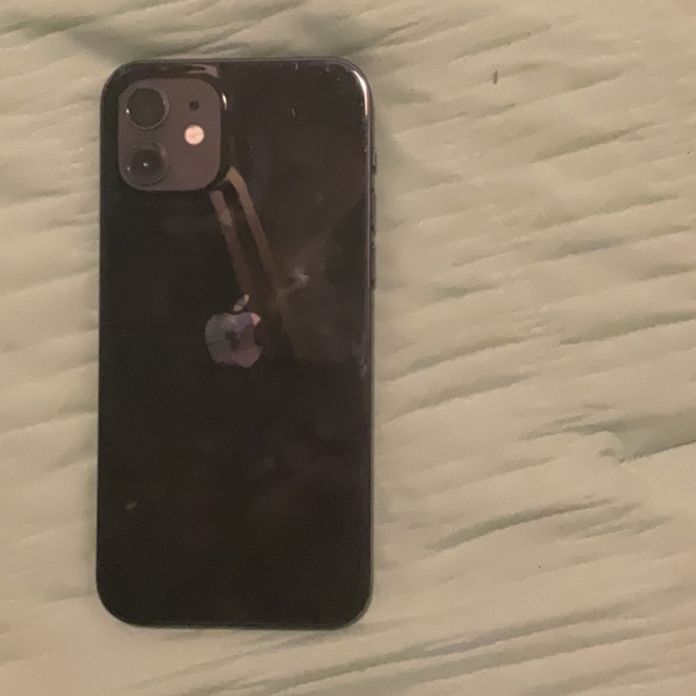 black iphone 12